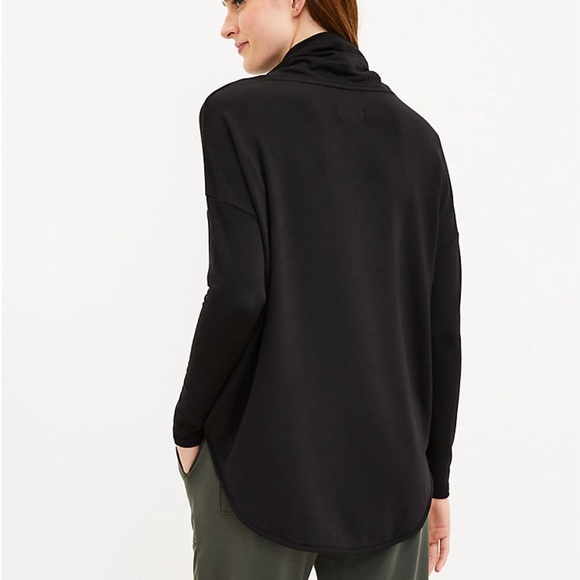 Lou & Grey LOFT Signaturesoft Cowl Neck LIKE NEW CHERRY RED Tunic Top L - Picture 7 of 8